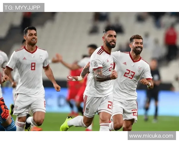 巴西队与伊朗队激战正酣谁将赢得这场精彩对决的胜利 巴西队与伊朗队激战正酣谁将赢得这场精彩对决的胜利